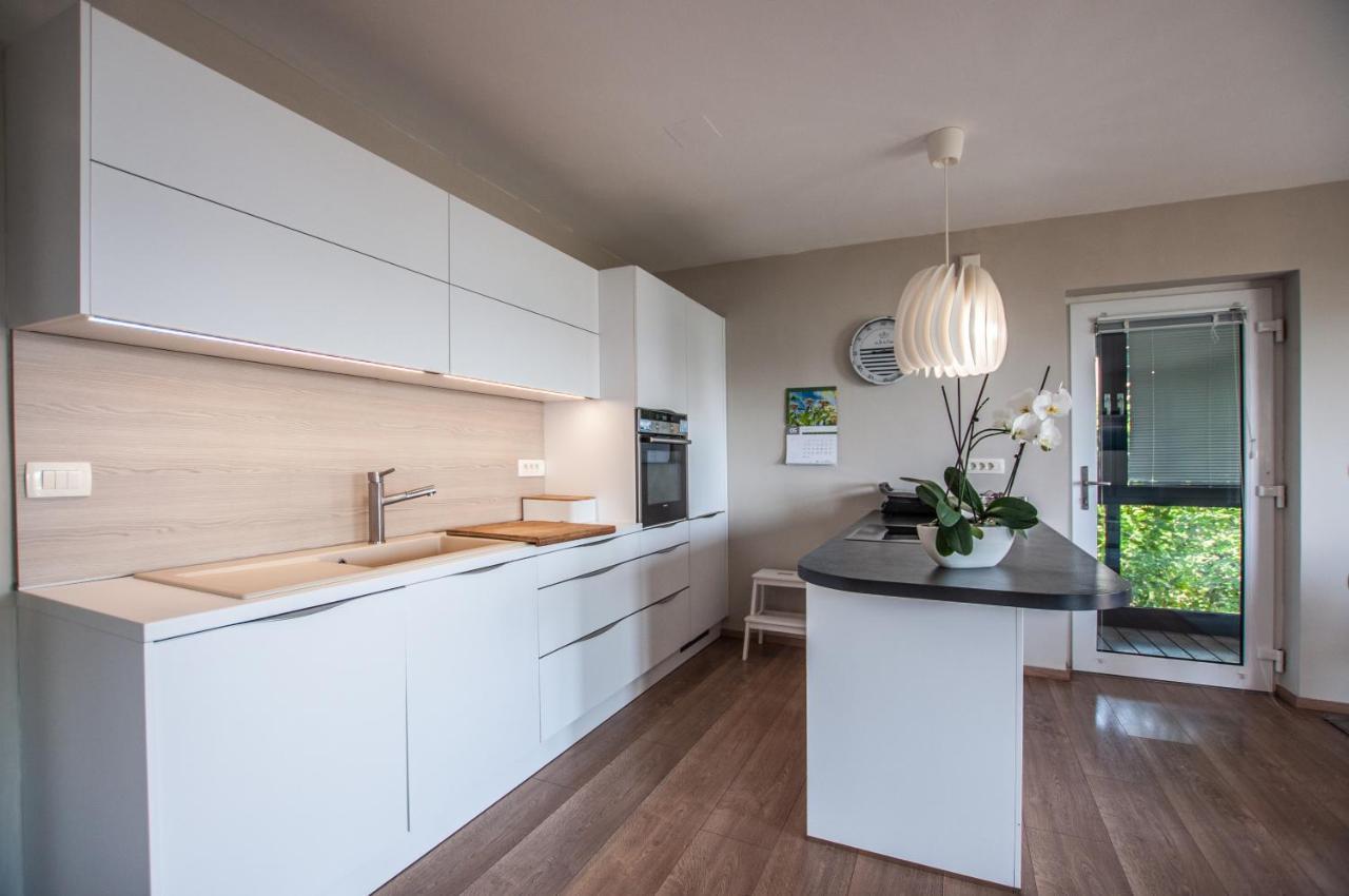Sea View Apartments Debeli Rtic Ankaran Extérieur photo